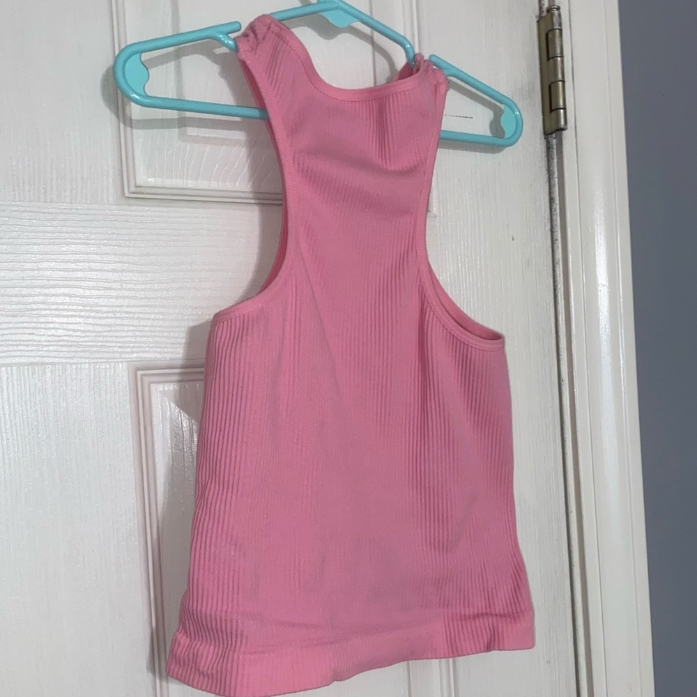 Pink tank top